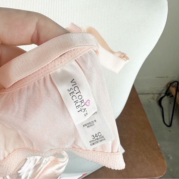 Victorias Secret Vintage 90s Pink Satin Push Up 34C Bra - Picture 5 of 7